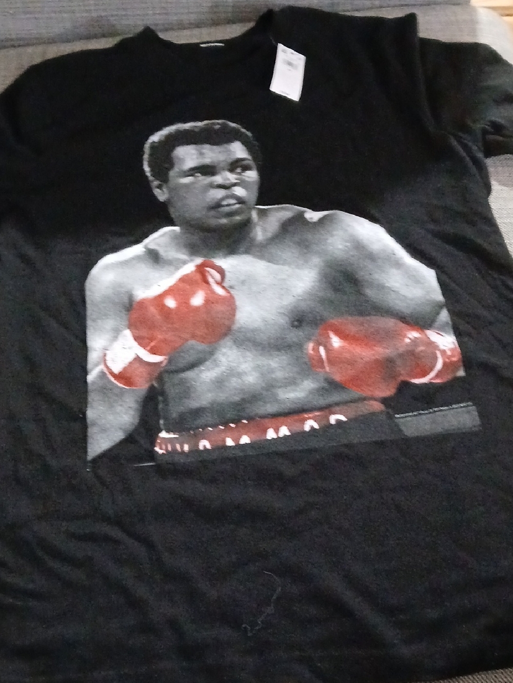 Old Navy Black Graphic Muhammad Ali T-Shirt with Red Gloves